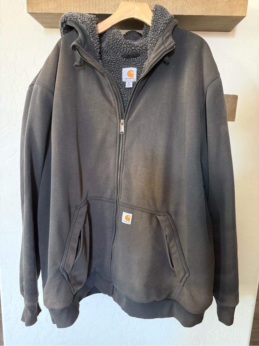 Carhartt|Men’s Dark Gray/washed worn look Sherpa-Lined Hooded full Zip Jacket•••